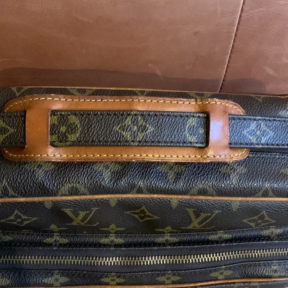 🌟Beautiful Louis Vuitton Nile MM Shoulder Bag or Crossbody🌟 - Picture 14 of 16